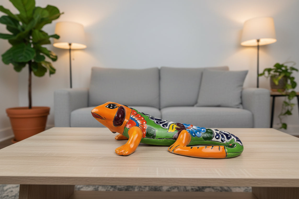Decorative ceramic iguana