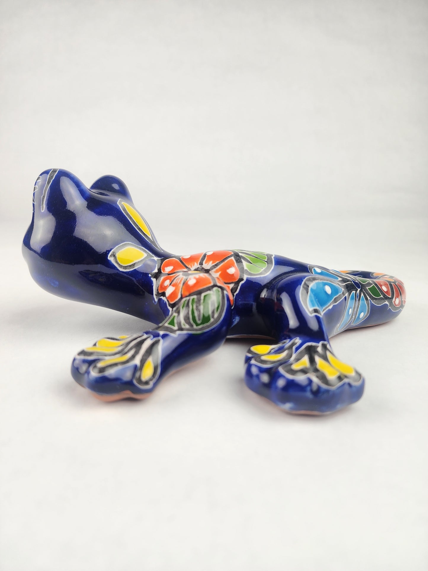 Blue Talavera Salamander – Handcrafted Garden Accent