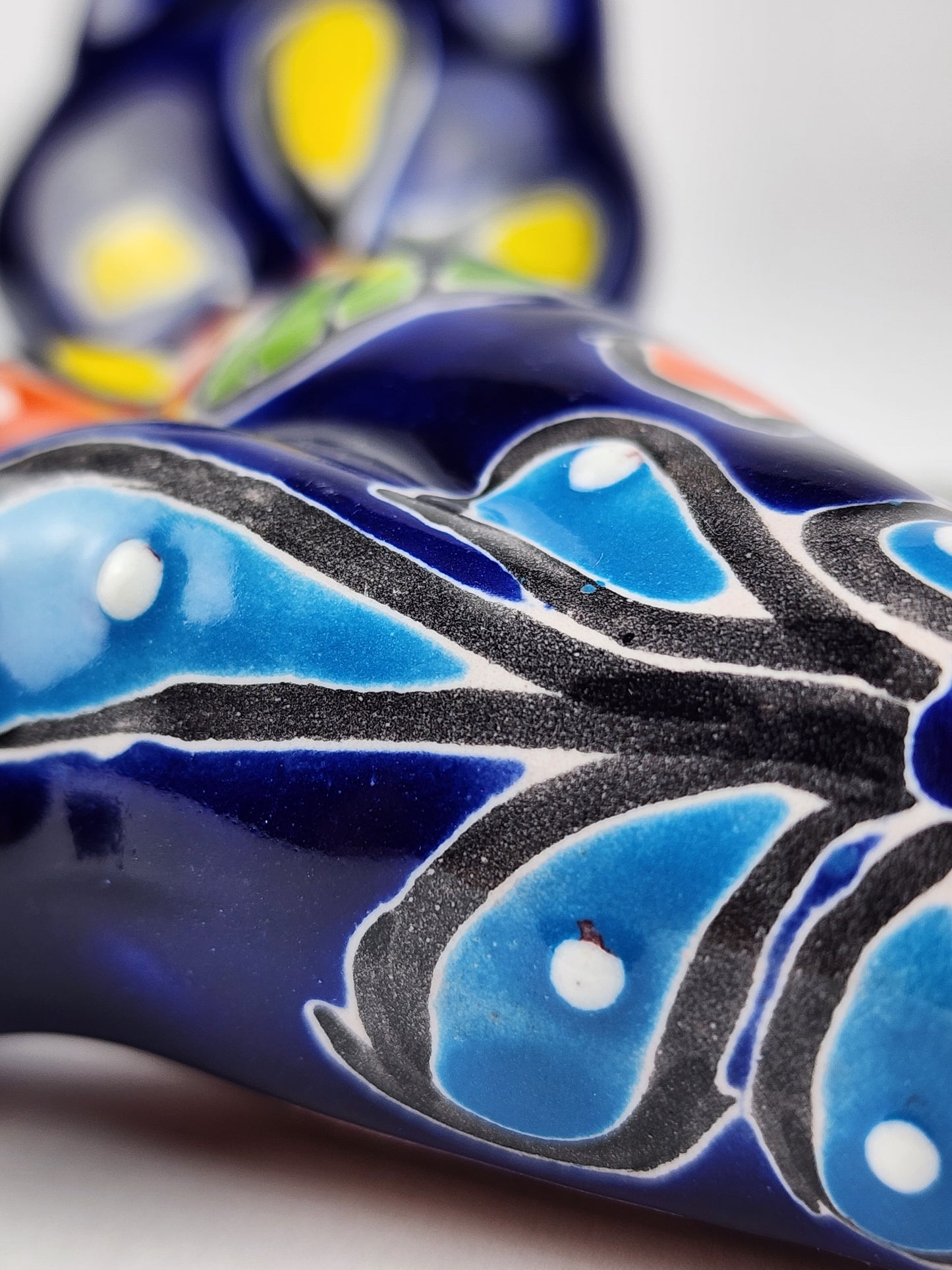 Blue Talavera Salamander – Handcrafted Garden Accent