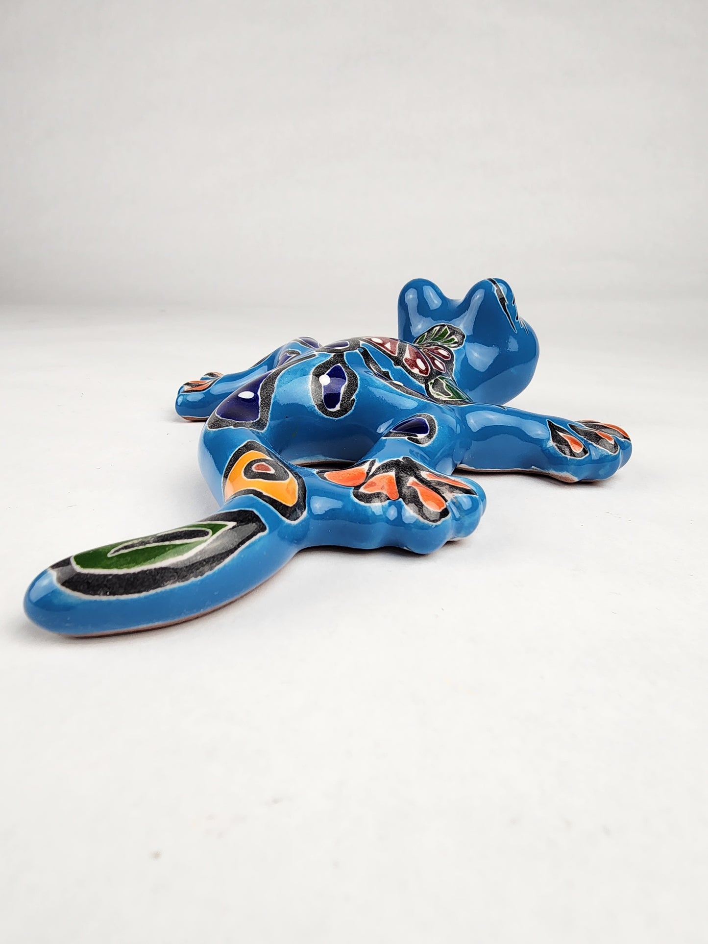 Sky Blue Talavera Salamander – Handcrafted Folk Art Lizard