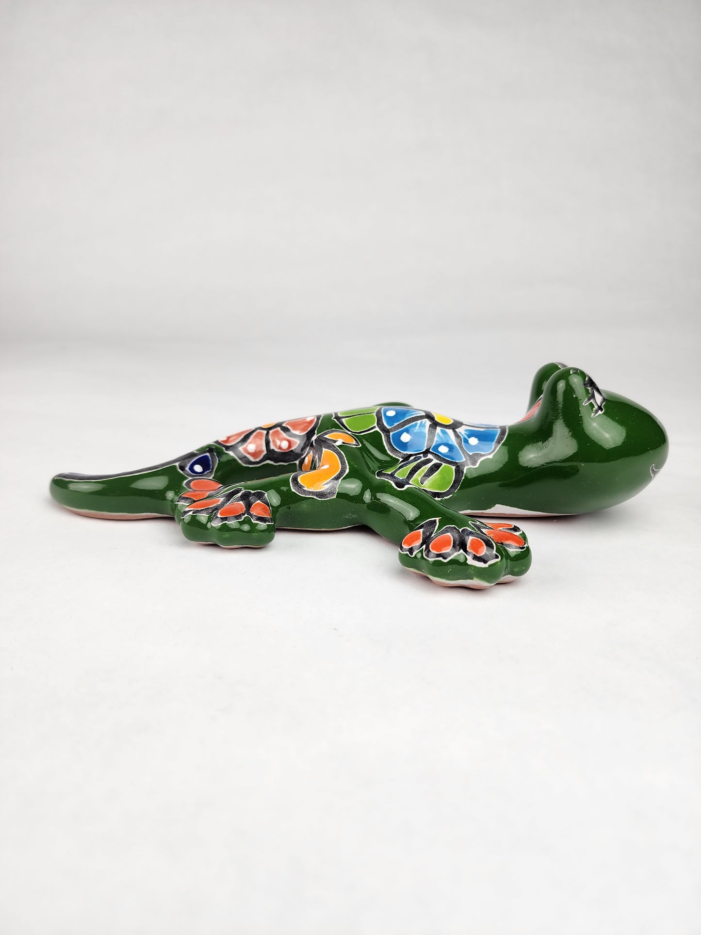 Green Talavera Salamander – Handcrafted Mexican Folk Art