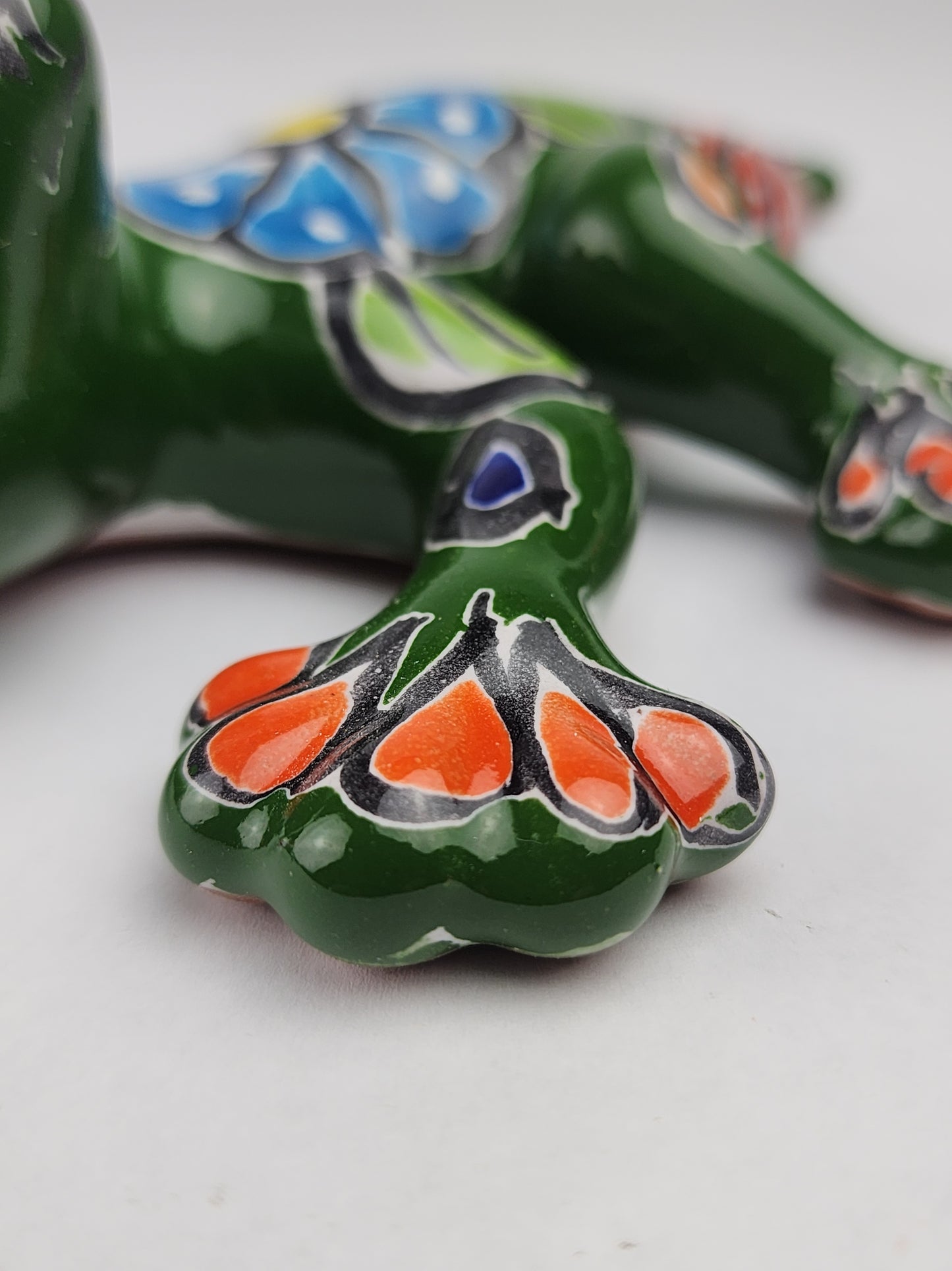 Green Talavera Salamander – Handcrafted Mexican Folk Art