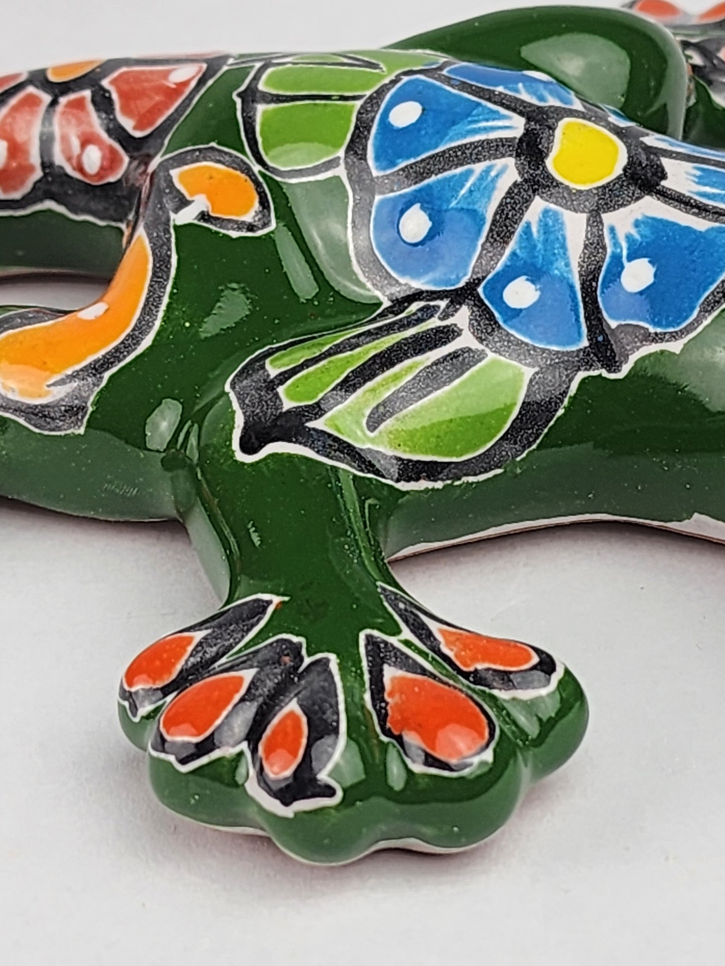 Green Talavera Salamander – Handcrafted Mexican Folk Art