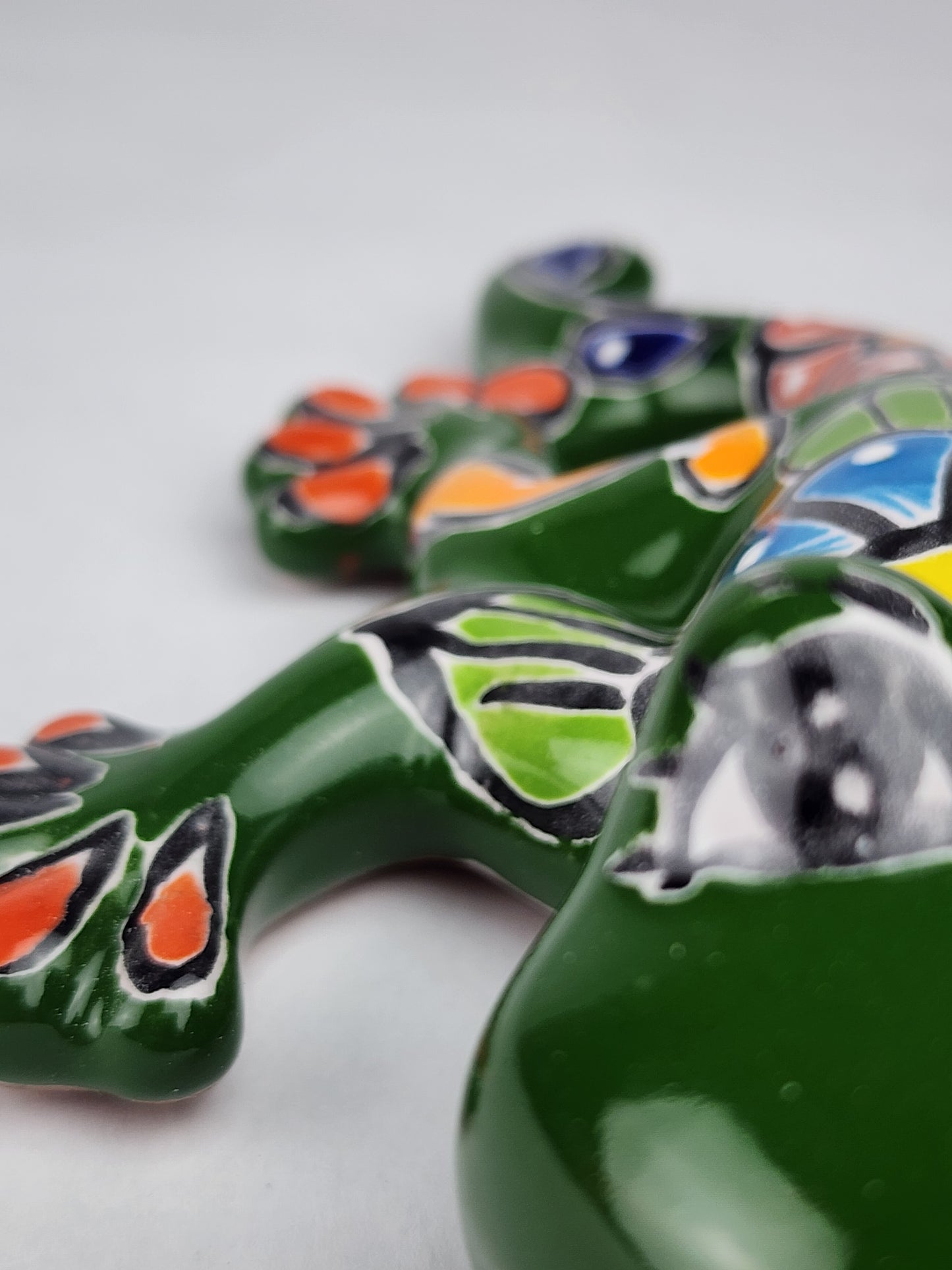 Green Talavera Salamander – Handcrafted Mexican Folk Art