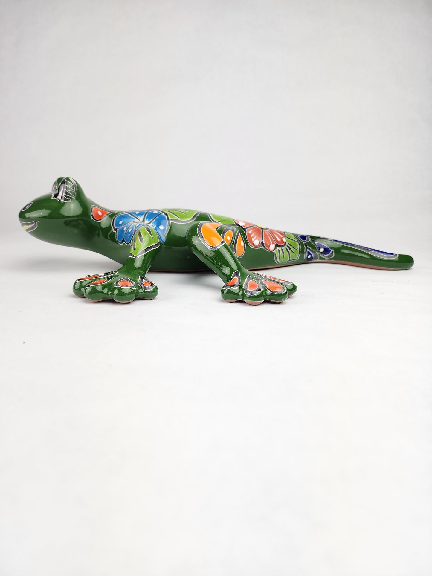 Handcrafted Green Talavera Salamander – Mexican Ceramic Gift