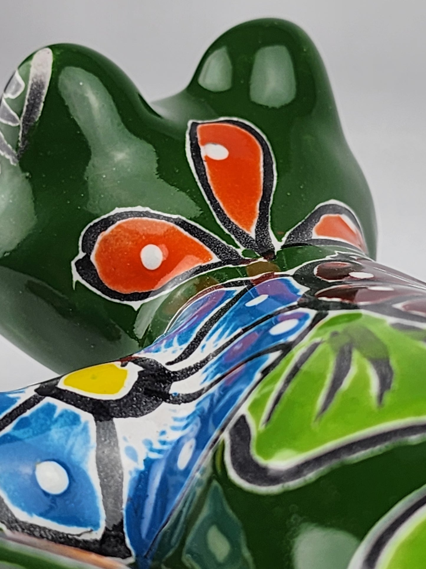 Handcrafted Green Talavera Salamander – Mexican Ceramic Gift
