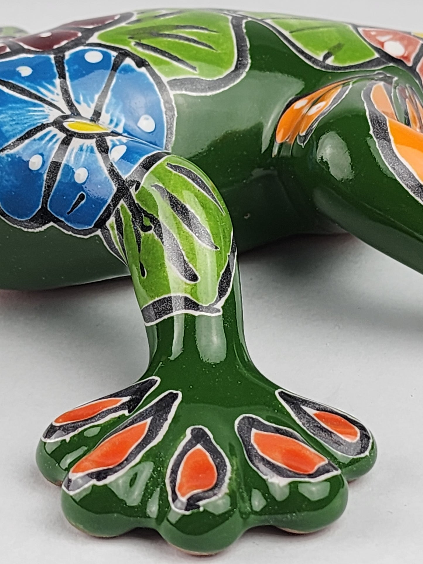 Handcrafted Green Talavera Salamander – Mexican Ceramic Gift