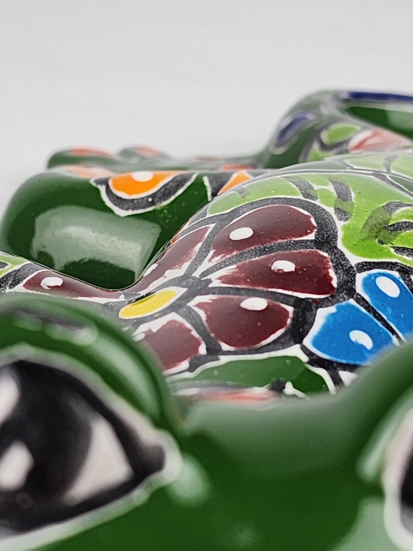 Handcrafted Green Talavera Salamander – Mexican Ceramic Gift
