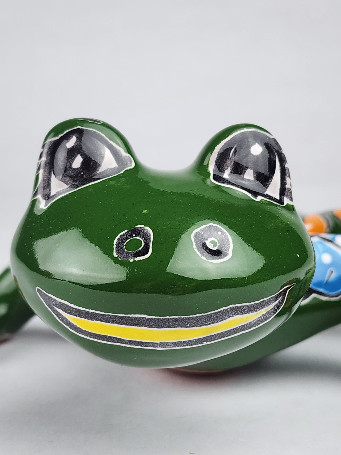 Handcrafted Green Talavera Salamander – Mexican Ceramic Gift