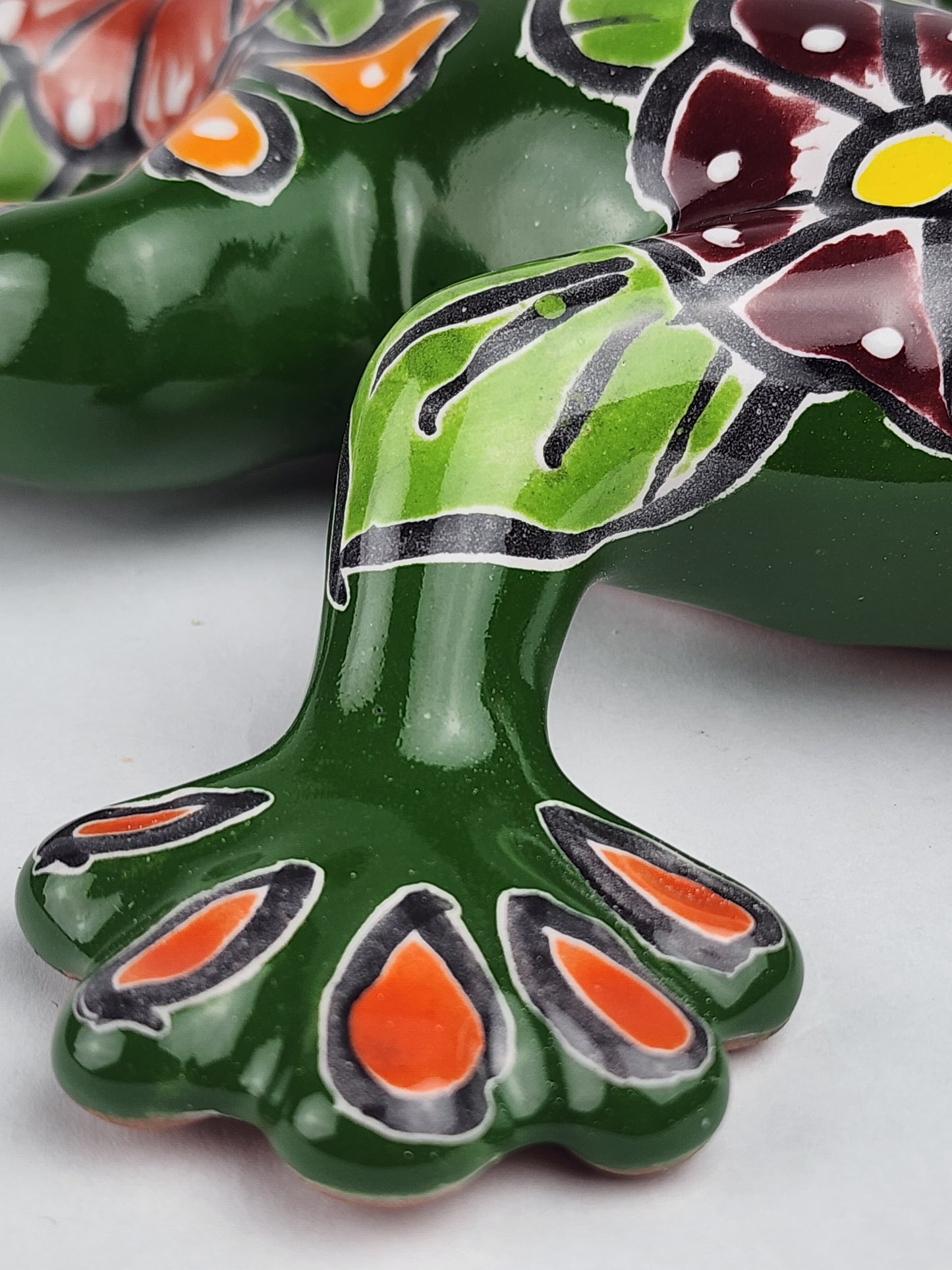 Handcrafted Green Talavera Salamander – Mexican Ceramic Gift