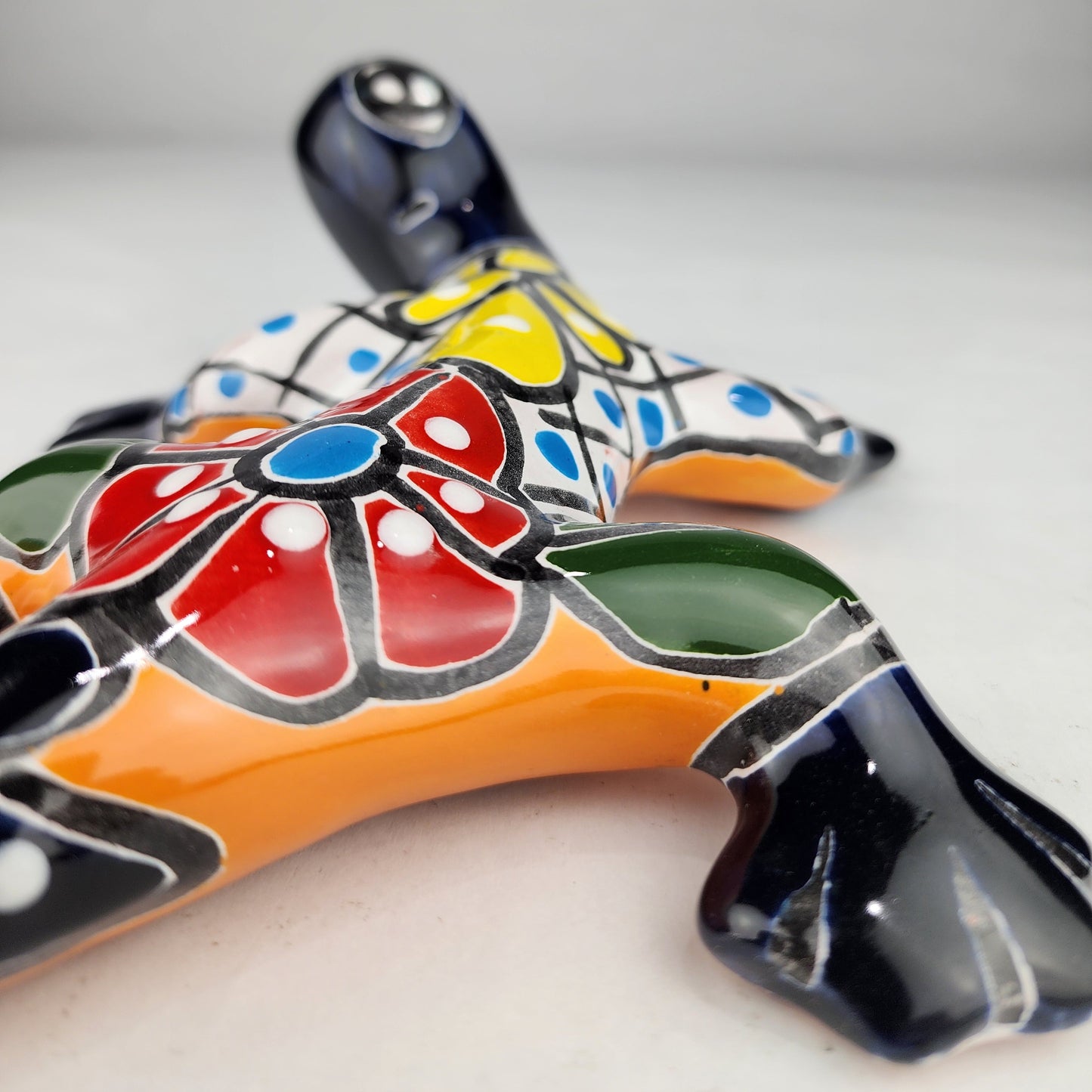 Blue Talavera-Style Gecko – Handcrafted Mexican Folk Art Décor