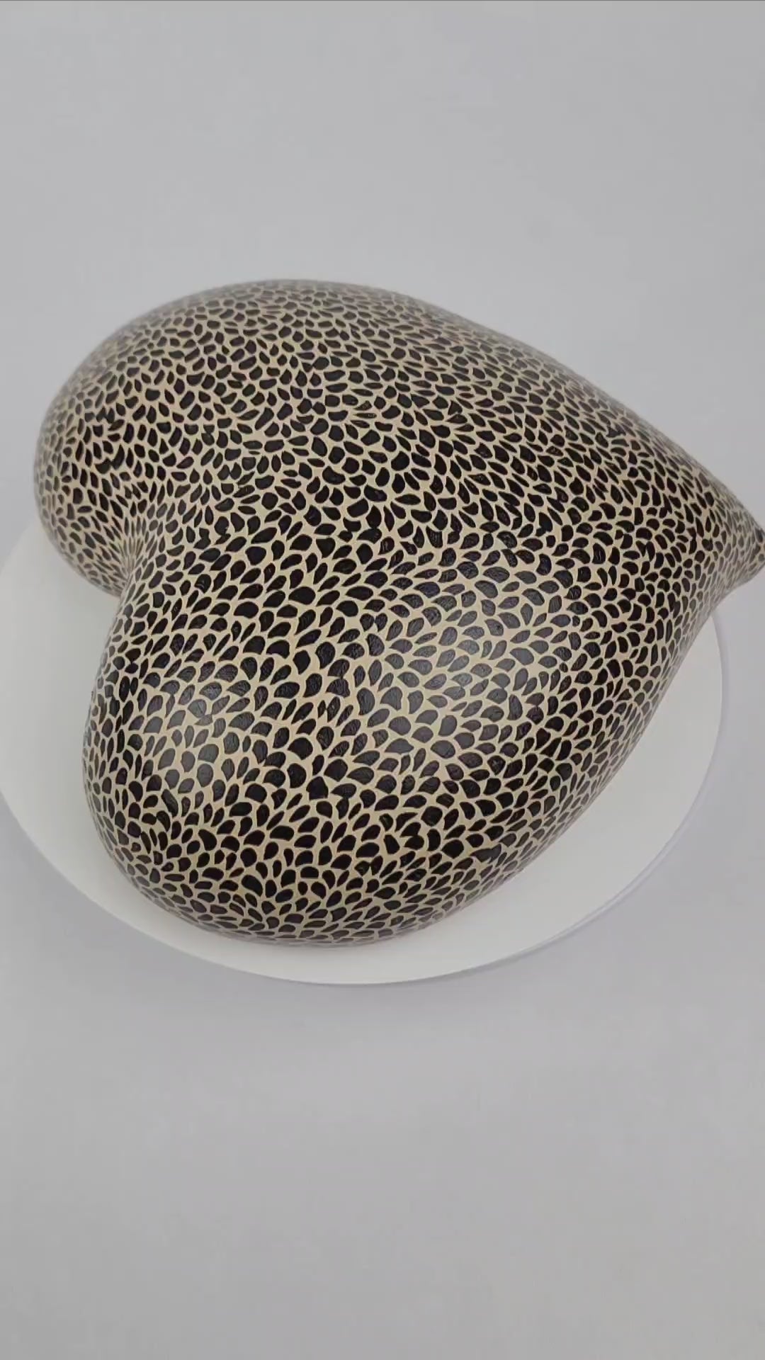 Hand-Painted Puffy Ceramic Heart – Leopard Pattern