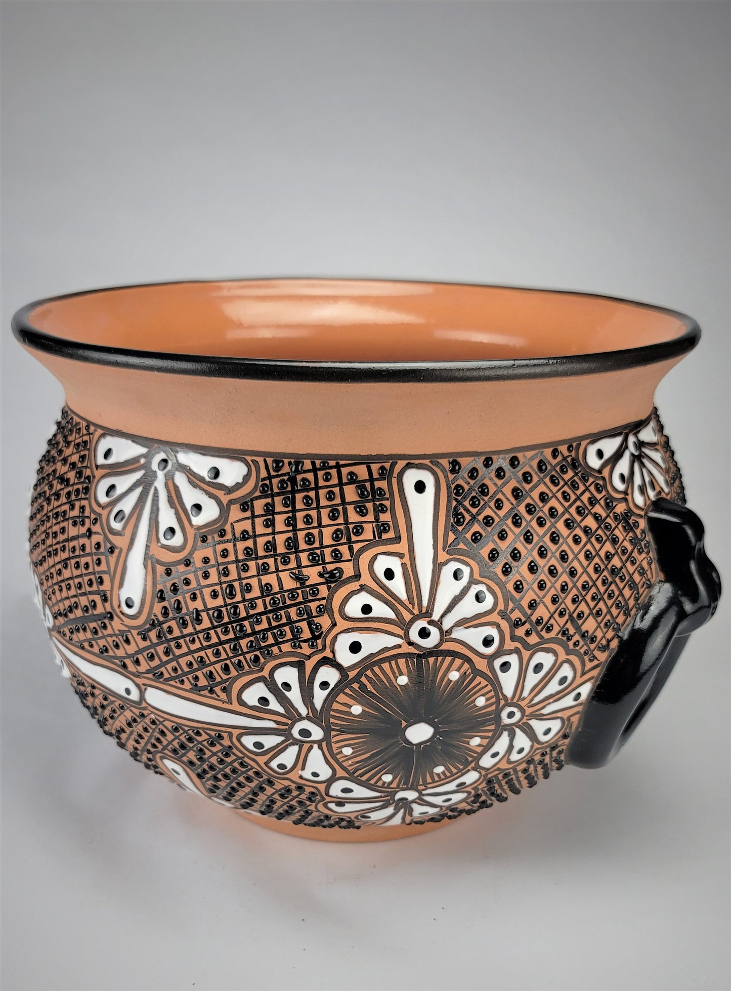 Mexican Pottery Hand-Crafted Floral Design Planter Black