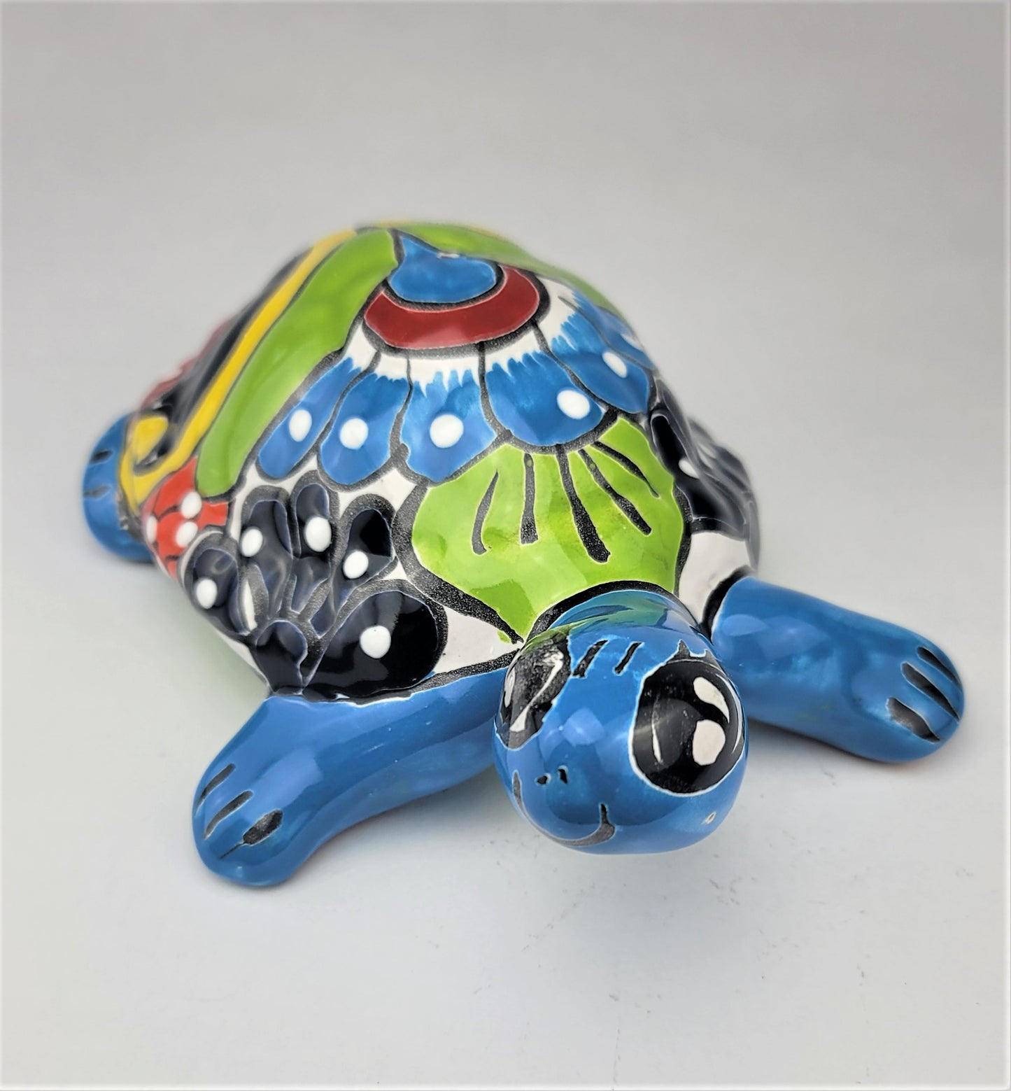 Mexican Talavera Turtle Animal Figure Folk Art Pottery 8.5" Sky